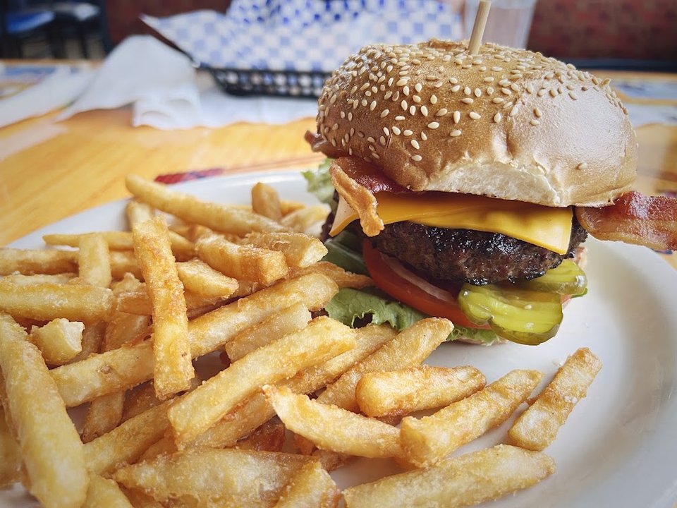 Bacon Cheeseburger